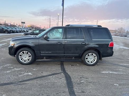 Used 2012 Lincoln Navigator Base image 5