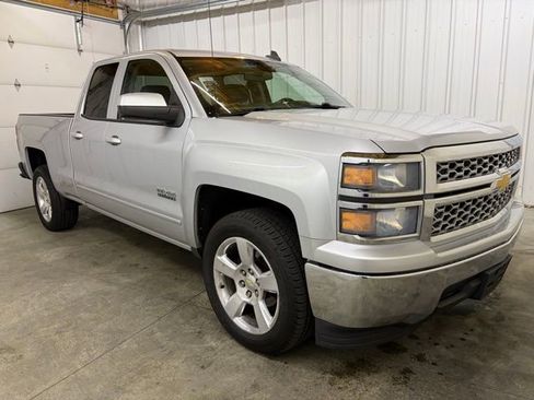Used 2015 Chevrolet Silverado 1500 LT w/ Texas Edition, 1LT Trim image 2