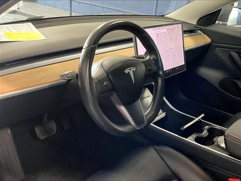 Used 2018 Tesla Model 3 Long Range AWD/4WD image 8