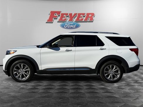 Certified 2023 Ford Explorer Limited image 2