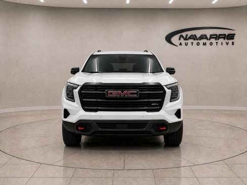 Used 2026 GMC Terrain AT4 w/ Convenience Package III AWD/4WD image 2