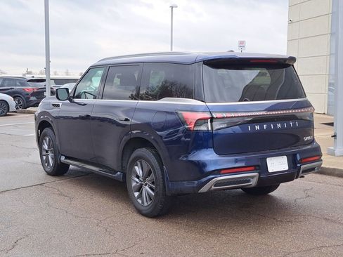 Certified 2025 INFINITI QX80 Pure w/ Cargo Package image 3