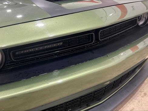 Used 2019 Dodge Challenger R/T Scat Pack w/ Stars & Stripes Edition image 28