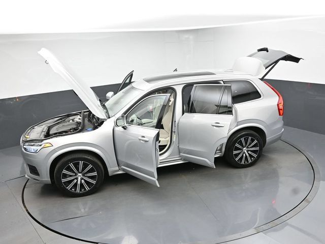 Used 2023 Volvo XC90 B5 Core w/ Climate Package AWD/4WD image 49