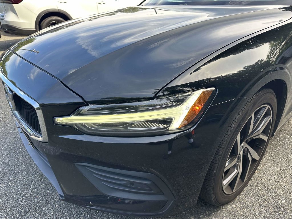Used 2019 Volvo S60 T6 Momentum w/ Premium Package AWD/4WD image 9
