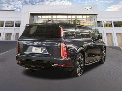Used 2026 Cadillac Escalade IQL Sport 1 AWD/4WD image 4