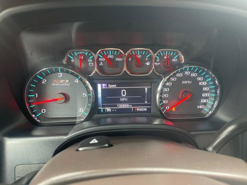 Used 2016 Chevrolet Silverado 1500 LT w/ LT Convenience Package AWD/4WD image 16