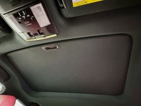 Used 2021 Lexus GX 460 Premium w/ Premium Package image 27