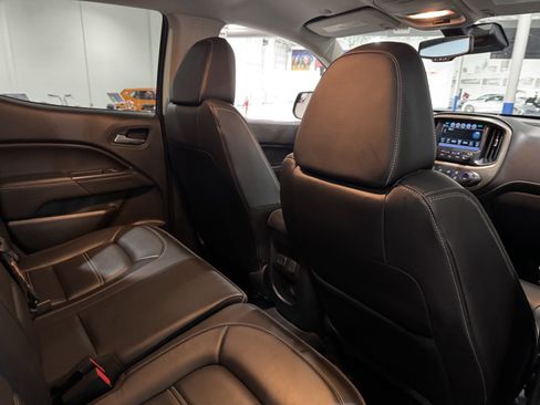 Used 2018 GMC Canyon Denali image 34