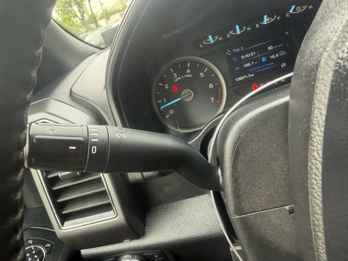 Used 2019 Ford F150 XLT w/ Equipment Group 302A Luxury AWD/4WD image 17