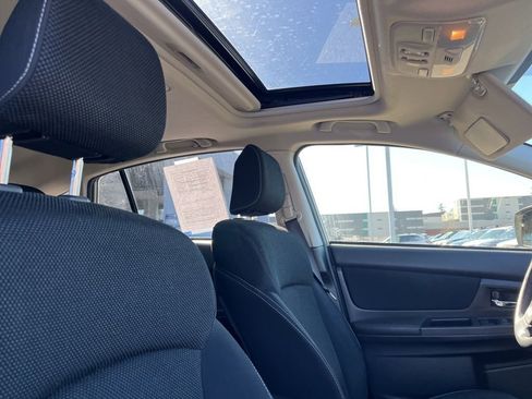 Used 2014 Subaru Crosstrek 2.0i Premium w/ Moonroof Package image 5