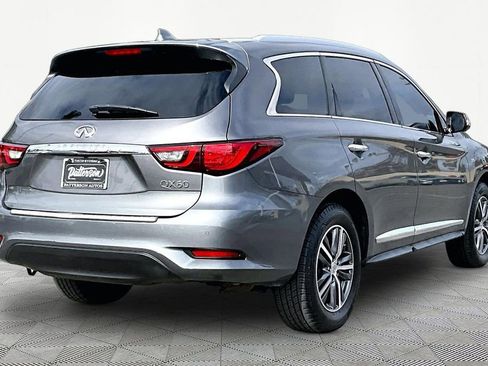 Used 2019 INFINITI QX60 Luxe w/ Essential Package FWD image 2
