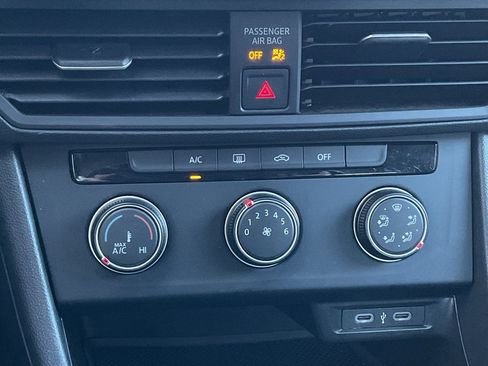 Used 2024 Volkswagen Jetta S image 30