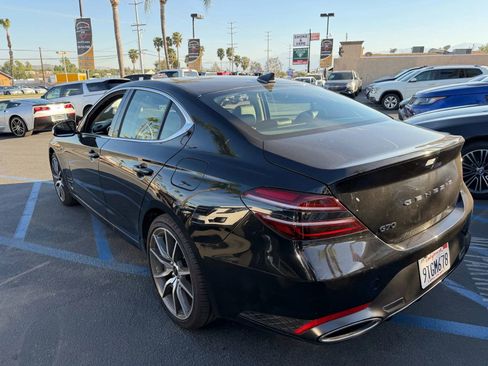 Used 2025 Genesis G70 2.5T image 6