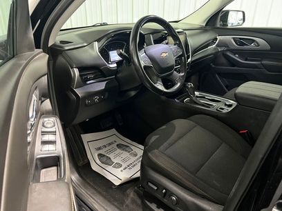 Used 2020 Chevrolet Traverse LT