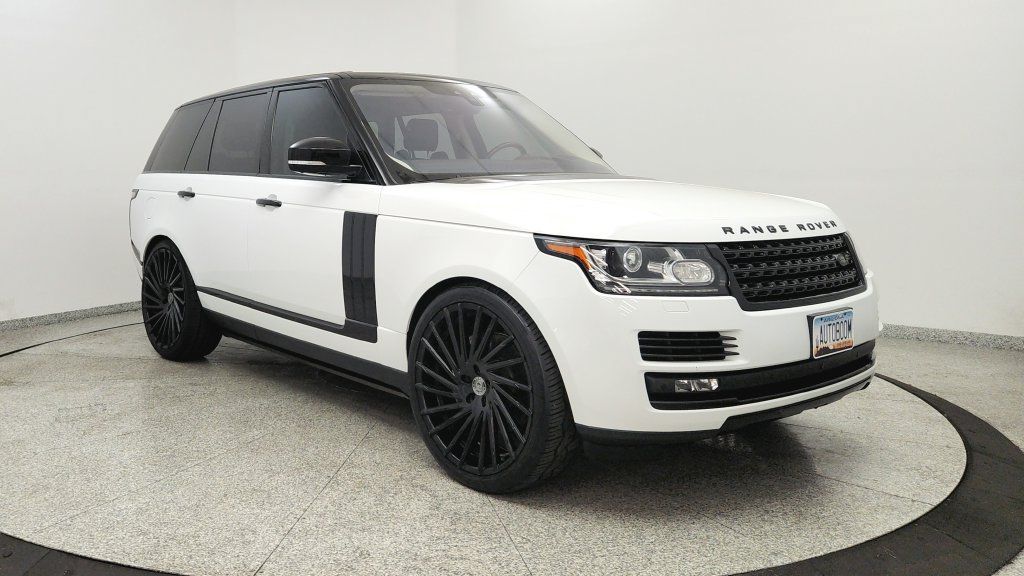Used 2017 Land Rover Range Rover Supercharged AWD/4WD image 7
