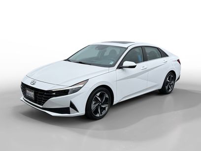 Used 2023 Hyundai Elantra Limited