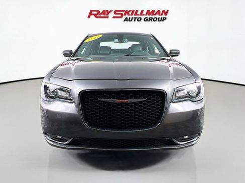 Used 2022 Chrysler 300 S image 2