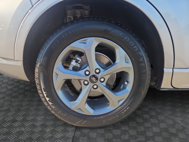 Used 2023 Ford Escape ST-Line w/ Tech Pack #1 FWD image 35
