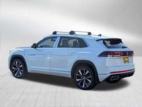 New 2026 Volkswagen Atlas Cross Sport SEL Premium R-Line AWD/4WD image 2