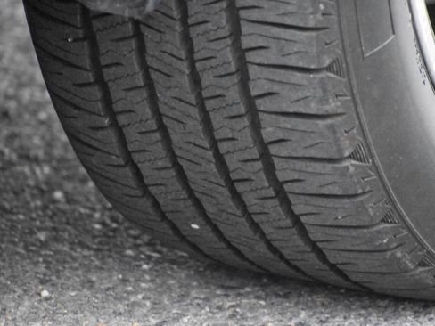 Used 2017 Ford Explorer Sport w/ Equipment Group 401A image 40