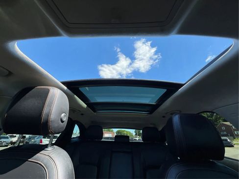 Used 2019 Jaguar F-PACE Prestige AWD/4WD image 27
