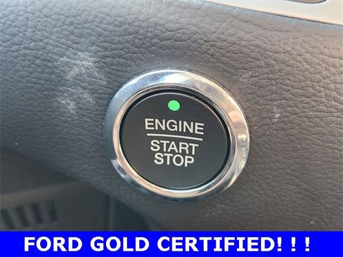 Used 2024 Ford Edge SE w/ Black Appearance Package image 27