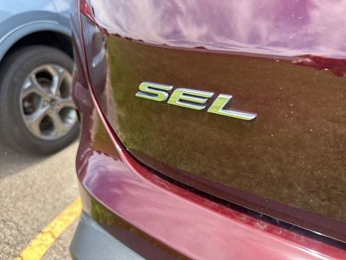 Used 2024 Ford Edge SEL w/ Convenience Package AWD/4WD image 10