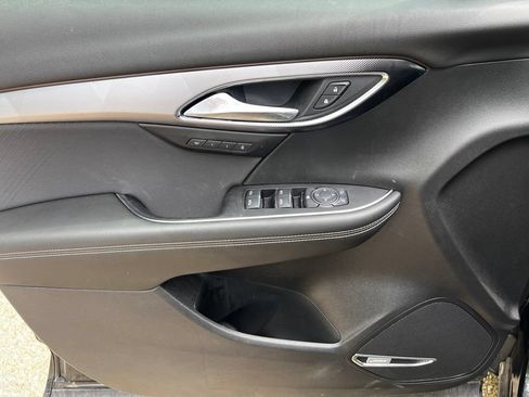 Certified 2025 Buick Envision Sport Touring AWD/4WD image 13