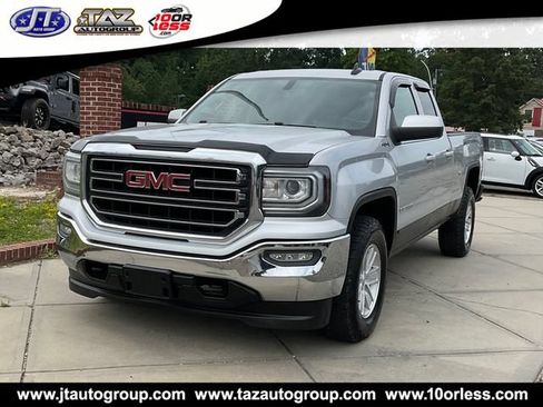 Used 2017 GMC Sierra 1500 SLE w/ SLE Value Package AWD/4WD image 3