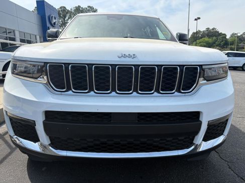 Used 2023 Jeep Grand Cherokee L Limited image 6