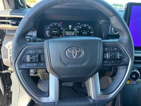 New 2025 Toyota 4Runner Limited image 13