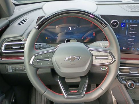 New 2026 Chevrolet Traverse RS image 28