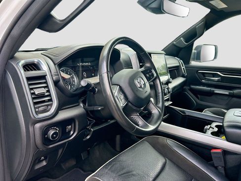 Used 2024 RAM 1500 Laramie AWD/4WD image 24