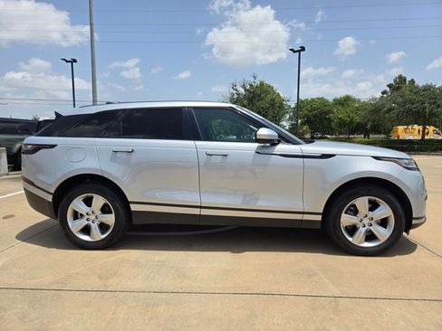 Used 2023 Land Rover Range Rover Velar S AWD/4WD image 4