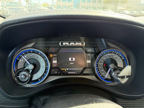 Used 2020 RAM 1500 Limited image 8