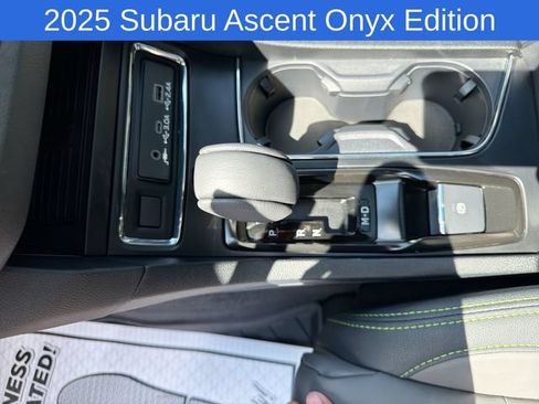 Used 2025 Subaru Ascent Onyx Edition w/ Onyx Package AWD/4WD image 27