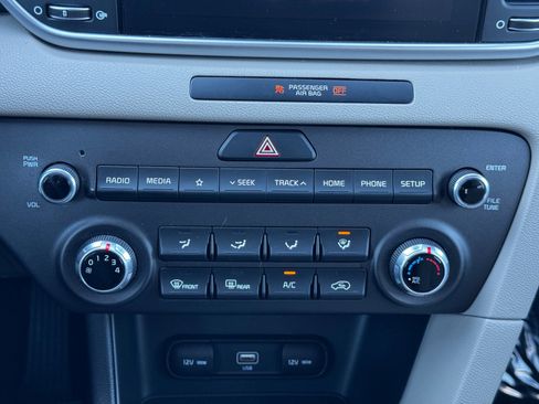 Used 2021 Jeep Gladiator Overland image 51