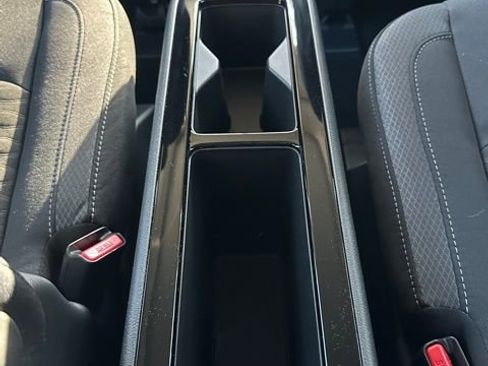 New 2025 Nissan Pathfinder SV w/ SV Premium Package image 21