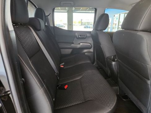 Used 2023 Toyota Tacoma 4x4 Double Cab w/ Trail Edition image 15