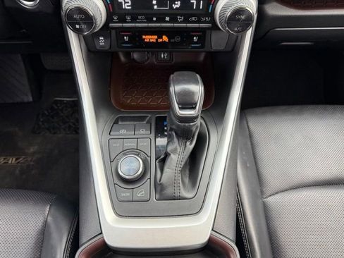 Used 2019 Toyota RAV4 Limited w/ Cold Weather Package image 16