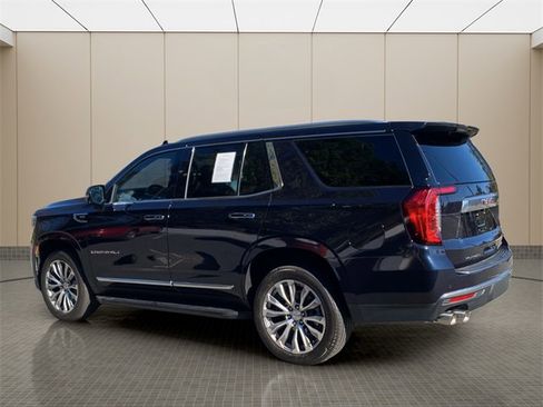 Used 2023 GMC Yukon Denali image 3