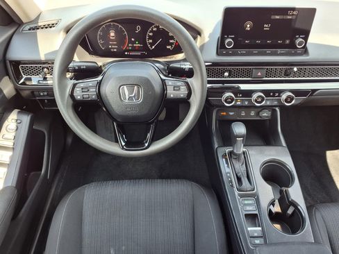 Used 2025 Honda Civic LX image 5