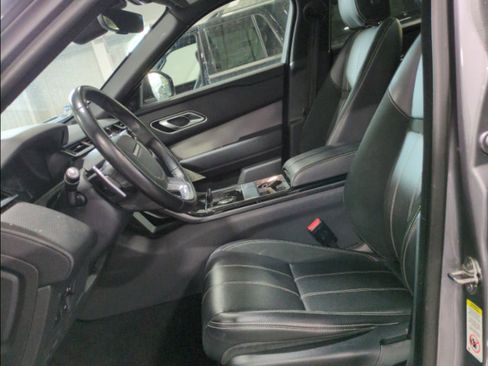 Used 2020 Land Rover Range Rover Velar R-Dynamic S image 6