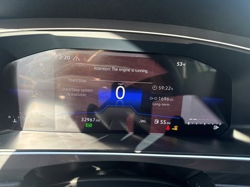 Used 2024 Volkswagen Tiguan SE image 13