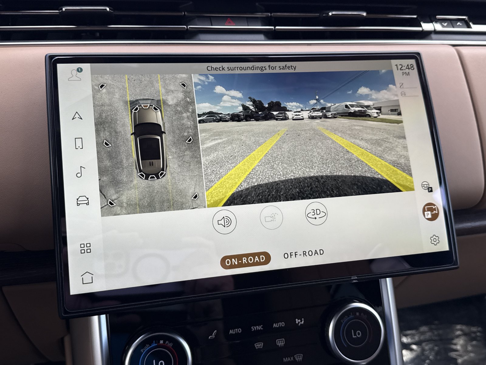 Used 2023 Land Rover Range Rover SE AWD/4WD image 20