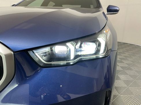 Certified 2025 BMW 530i w/ Premium Package image 8