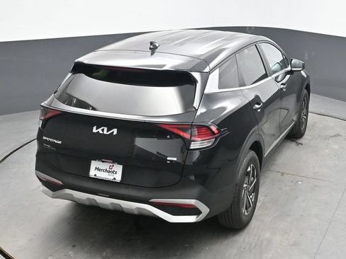 Used 2023 Kia Sportage LX AWD/4WD image 35