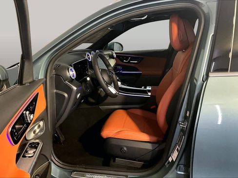 New 2026 Mercedes-Benz GLC 300 4MATIC image 13