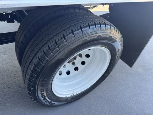 Used 2019 Ford Transit 350 156 DRW RWD image 25